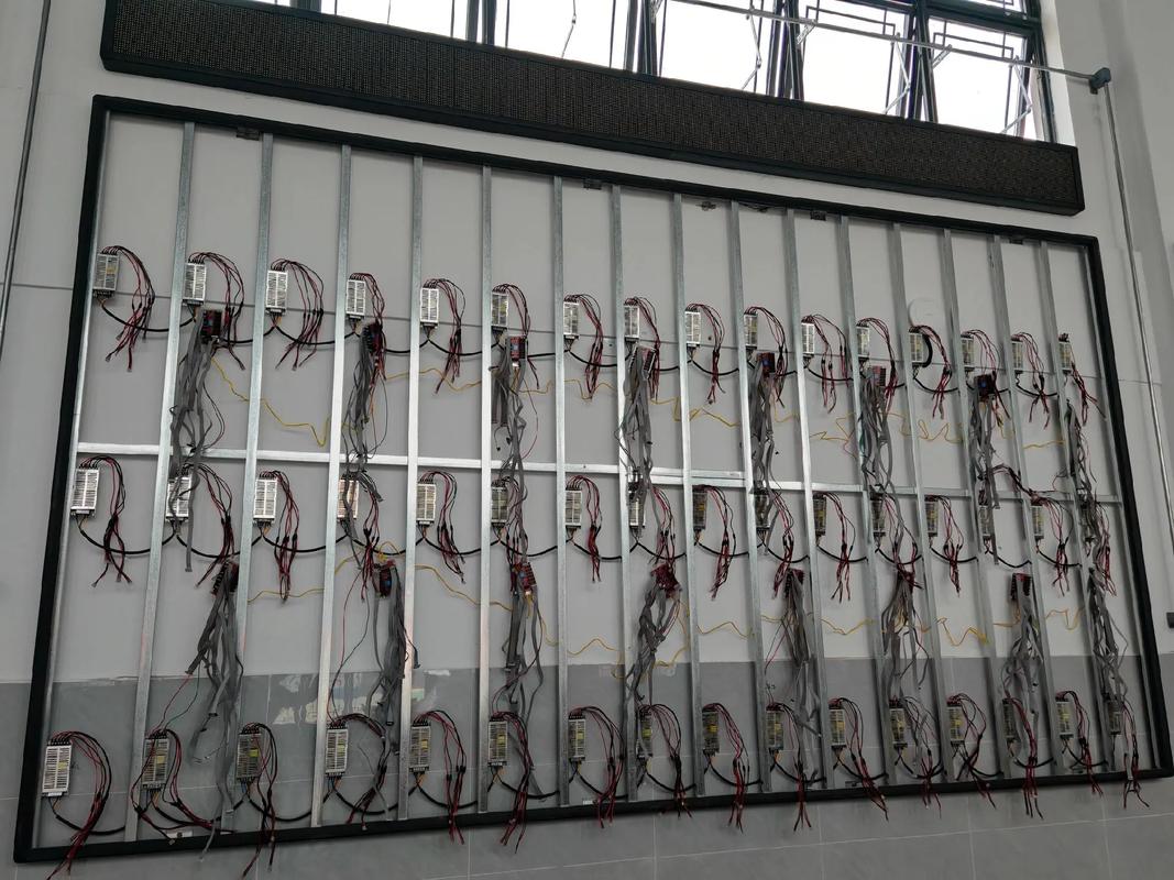 智能化弱電工程 70余平方顯示屏安裝的挑戰與突破